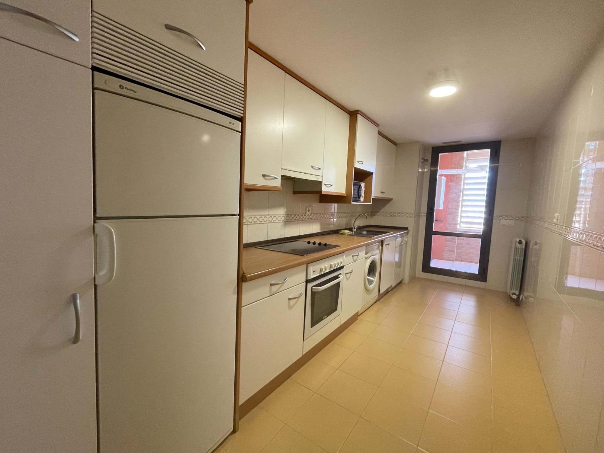 Apartamentos El Pilar Suites 3000 Сарагоса Экстерьер фото